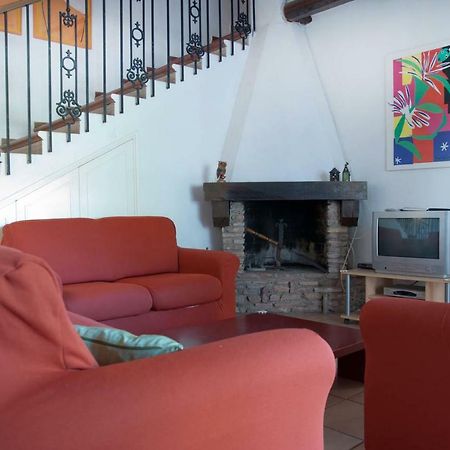 Villa In Punta Ala Exteriör bild